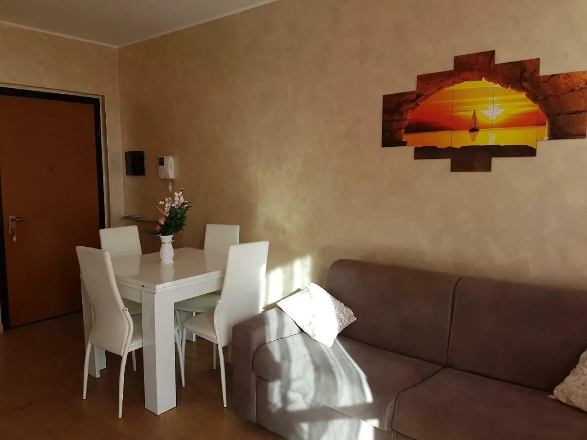 Milano Malpensa Grandi Ap Apartment Gallarate