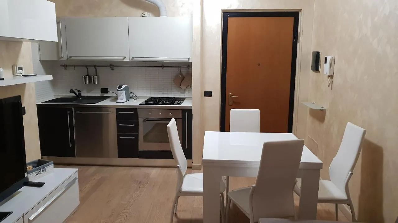 Milano Malpensa Grandi Ap Apartment Gallarate