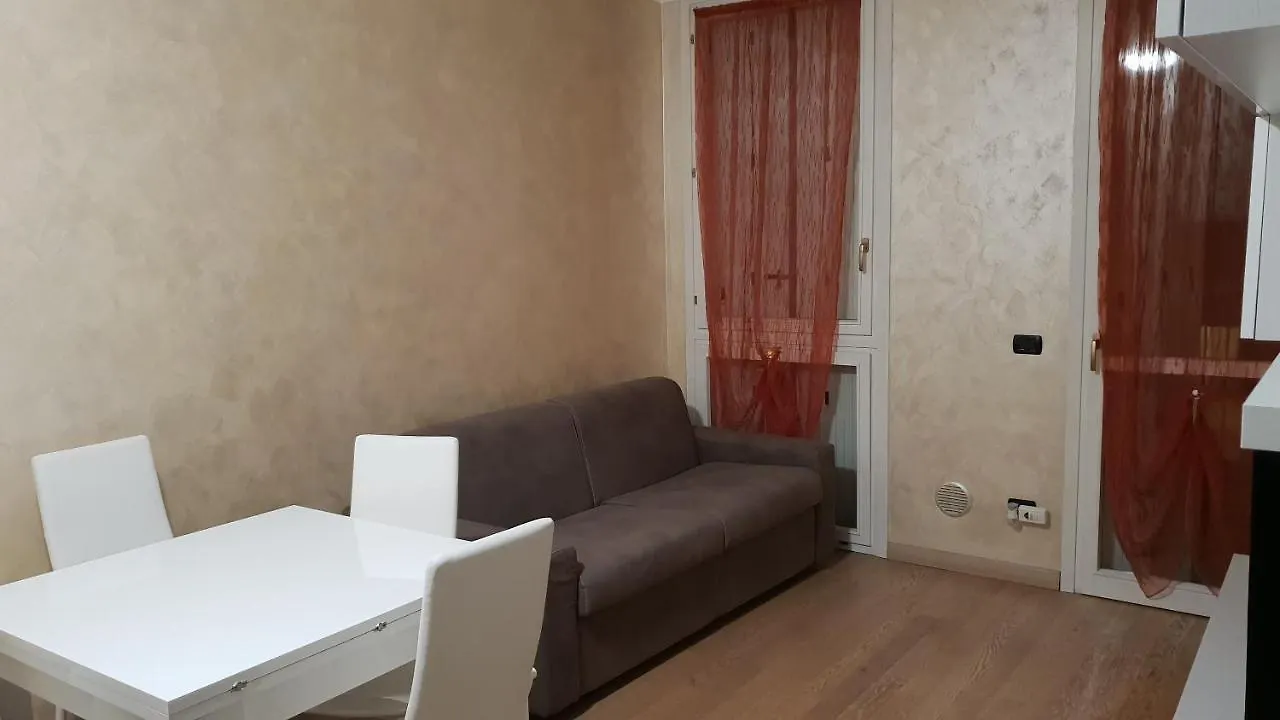 Milano Malpensa Grandi Ap Apartment Gallarate 0*,